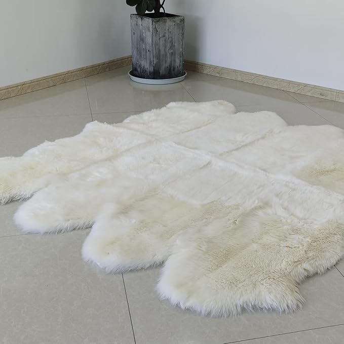 Handgeknüpfter Luxus-Teppich aus reiner Schurwolle