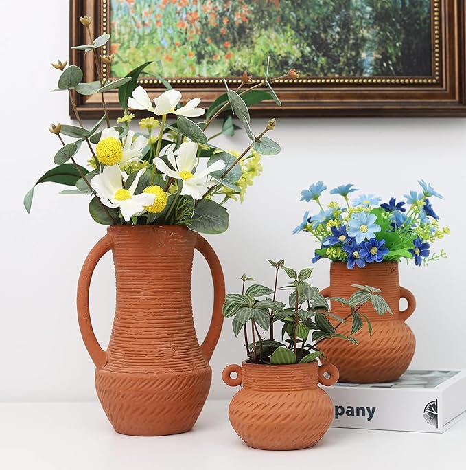 Handgemachte überdimensionale Terrakotta-Vase